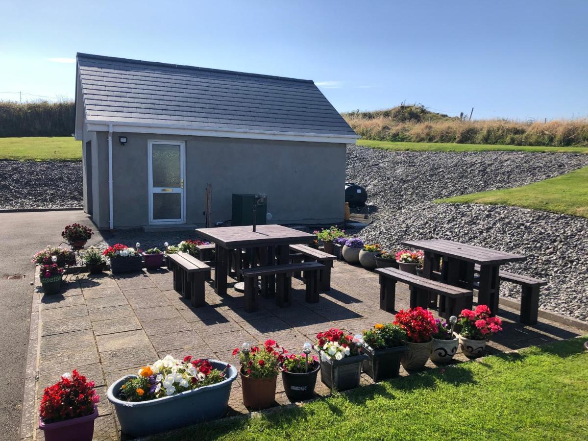Cuas A' Gamhna Bed & Breakfast Clynacartan Exterior photo